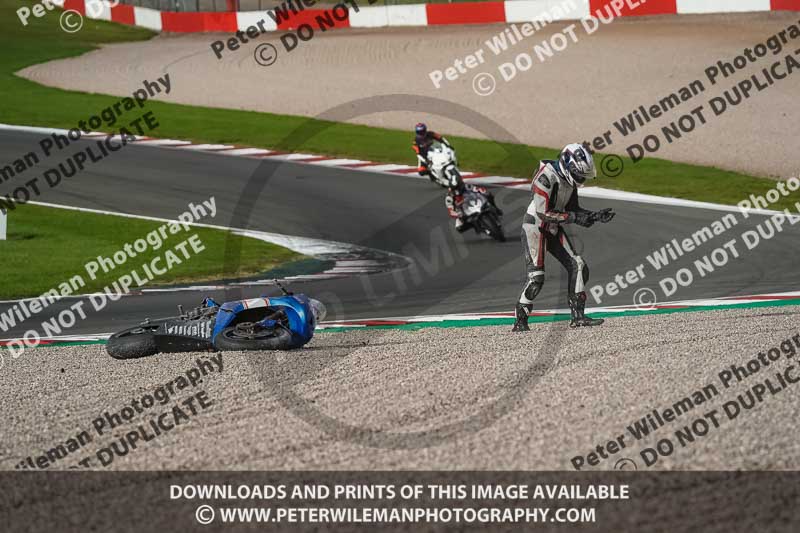 donington no limits trackday;donington park photographs;donington trackday photographs;no limits trackdays;peter wileman photography;trackday digital images;trackday photos